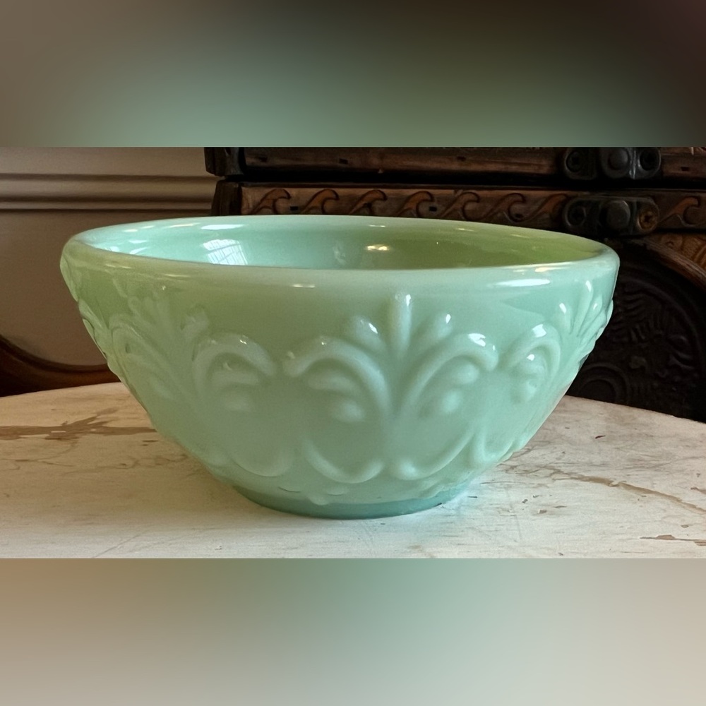 1 Pioneer Woman Jade Green
Jadeite Glass Bowl Condiment
Dip Prep Bowl